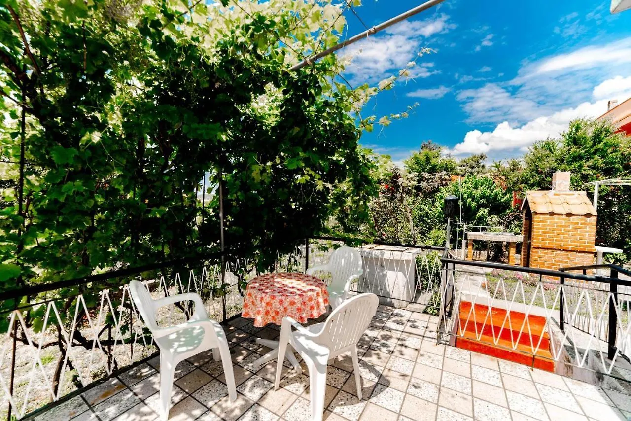 Apartments Jasko 2896 Barbat na Rabu